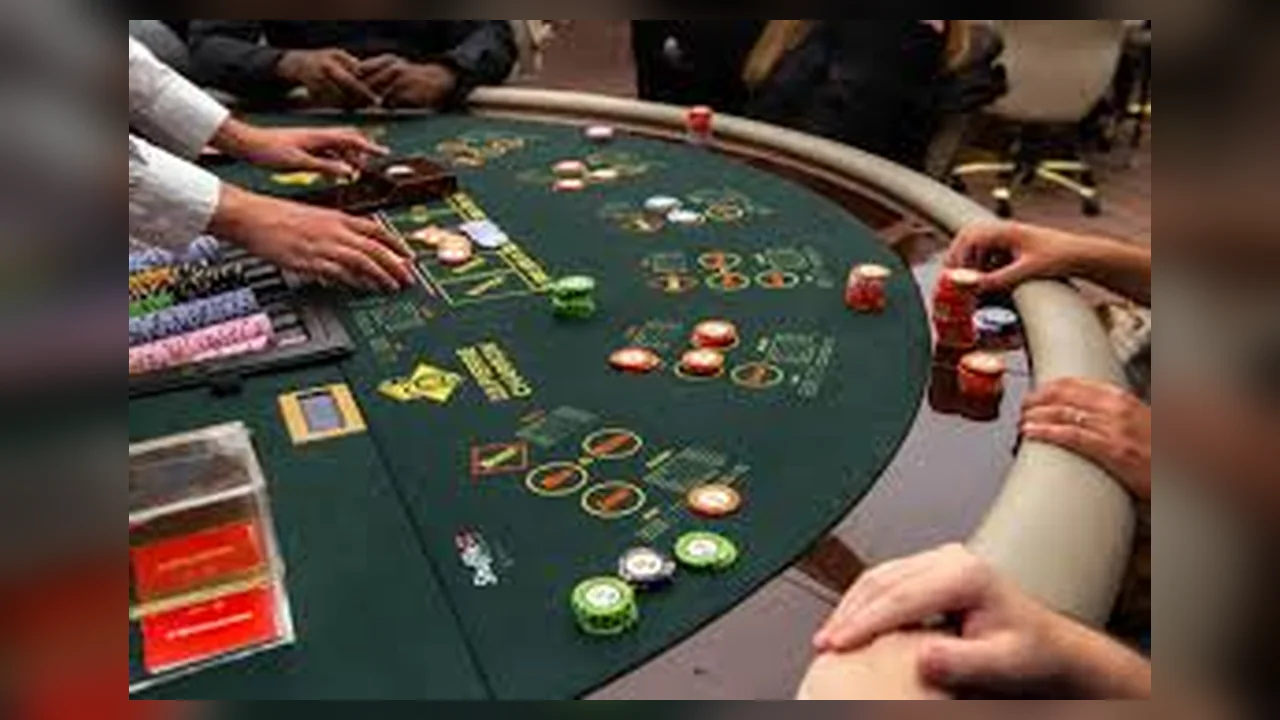 888VI – Nhận diện dữ kiện quan trọng khi tham gia game bài